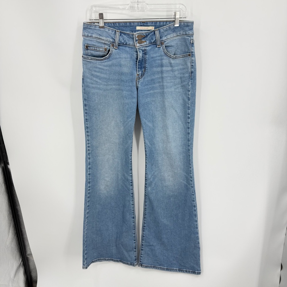 Levi’s super low flare